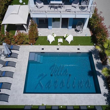 Villa Karolina เดเซนซาโนเดลการ์ดา ภายนอก รูปภาพ